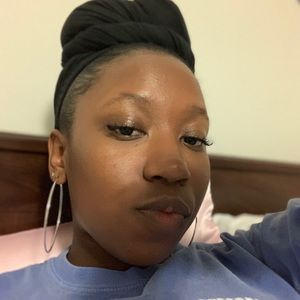 Meet your Posher, Sydney